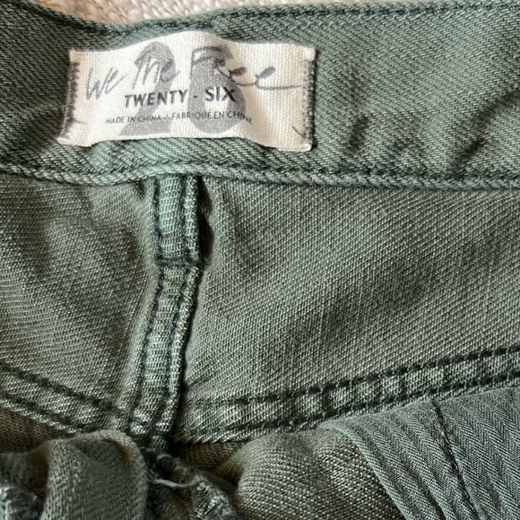 Free People distressed denim shorts, 26, Sage - Picture 7 of 8